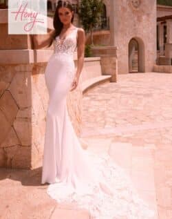 hony-bruidsmode-collectie-2025-bianco-evento-limit...