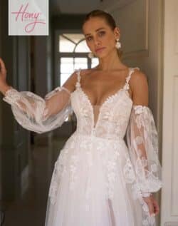 hony-bruidsmode-collectie-2025-lisa-donetti-2508detail