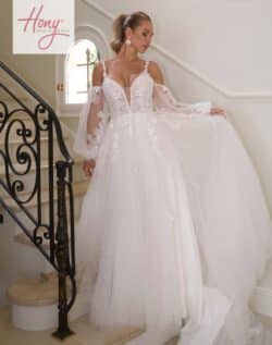 hony-bruidsmode-collectie-2025-lisa-donetti-2508front