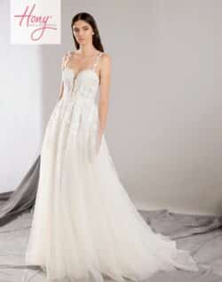 hony-bruidsmode-collectie-2025-pronovias-IMRE-B